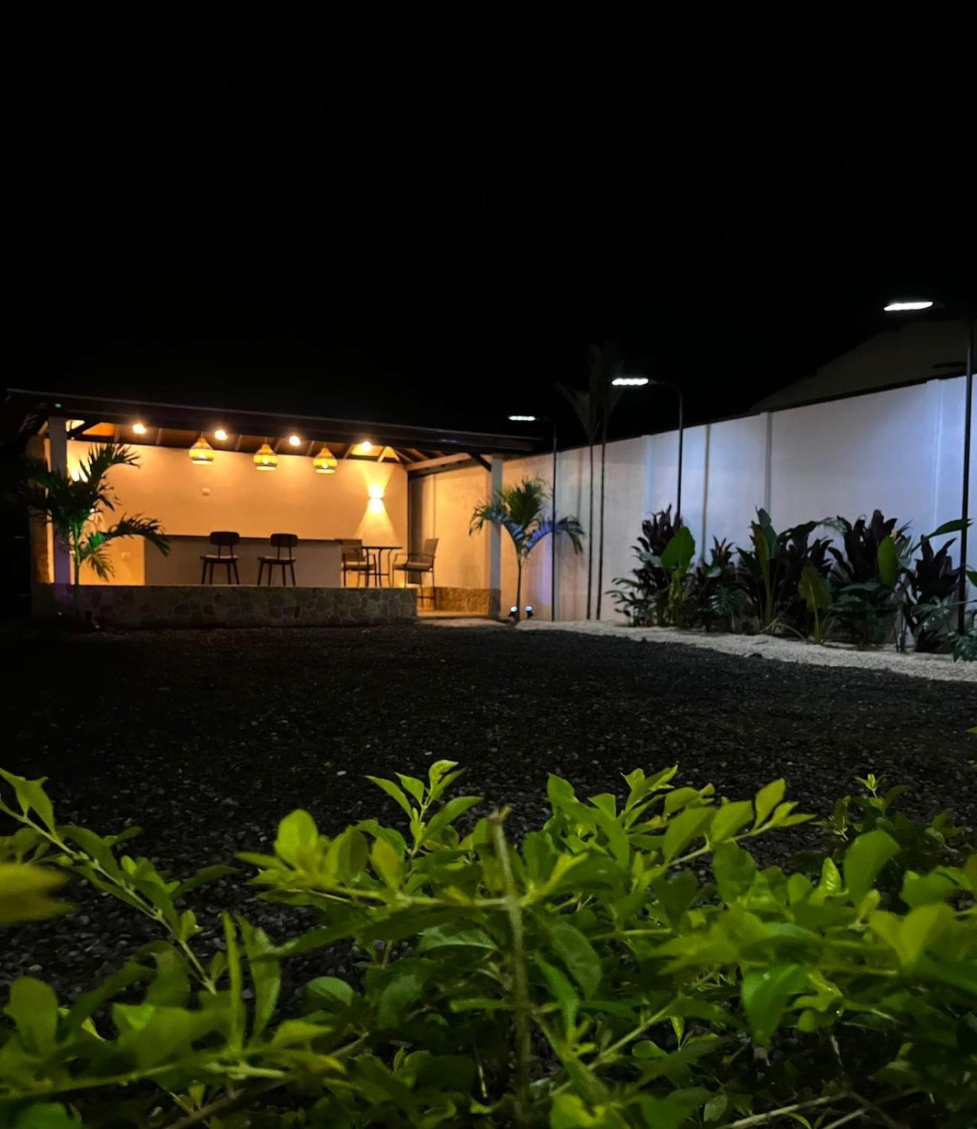 Mevak Apartments Suites La Fortuna 外观 照片