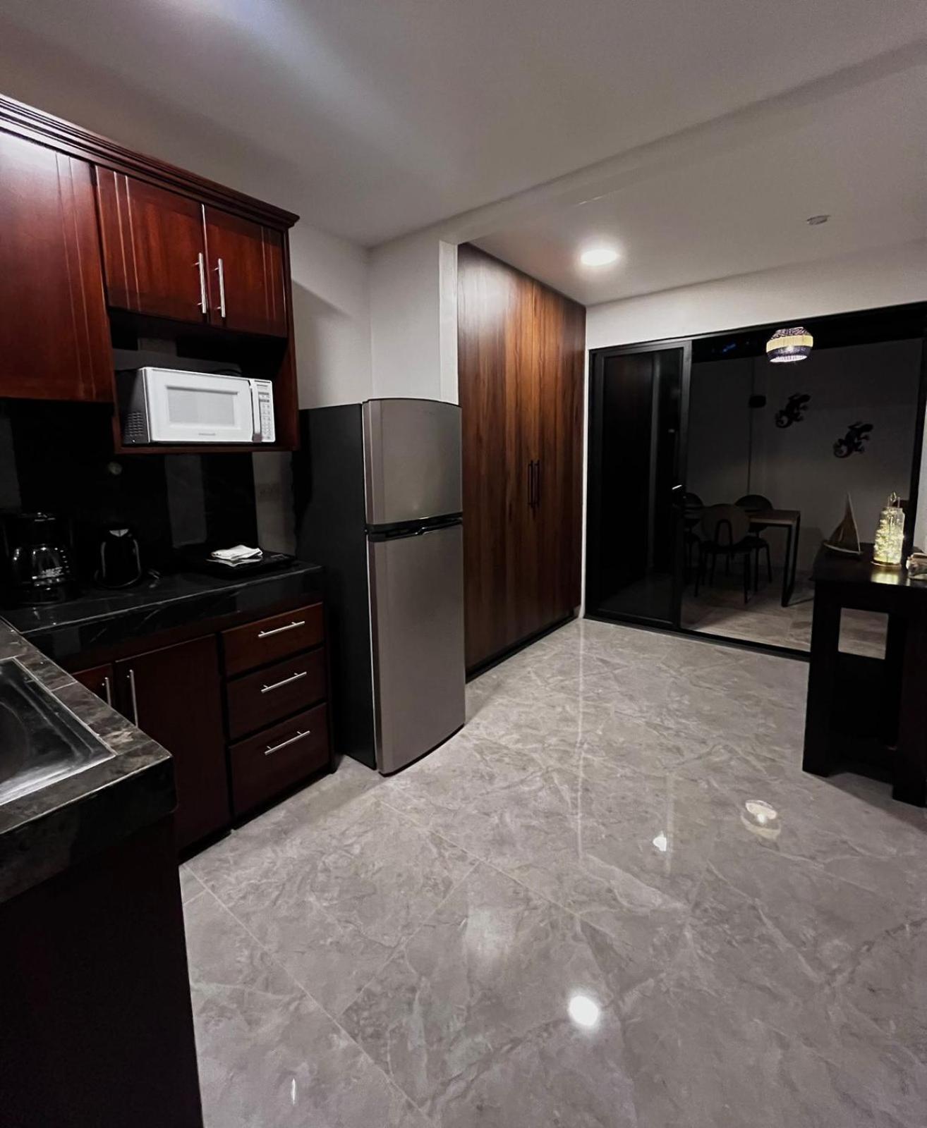 Mevak Apartments Suites La Fortuna 外观 照片